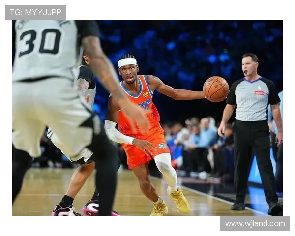 马刺二月全胜 横扫西部四大月奖 马刺二月全胜 横扫西部四大月奖